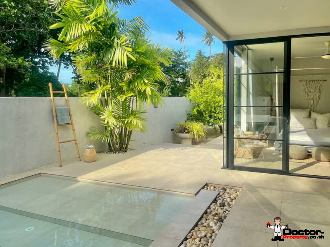 2 Bedroom Pool Villa just 50 metres to the Beach in Leam Sir, Koh Samui – For Sale